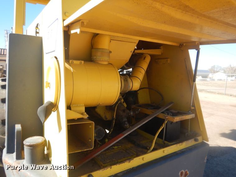 image for item DG4645 1987 Bomag BW213PD  vibratory single drum roller