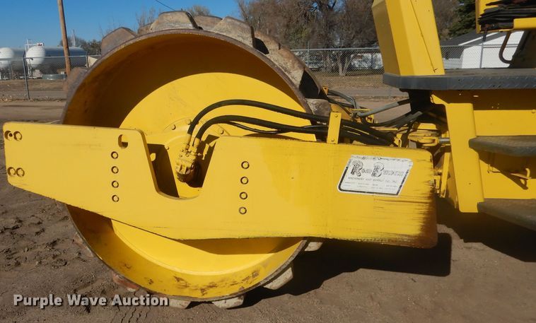 image for item DG4645 1987 Bomag BW213PD  vibratory single drum roller