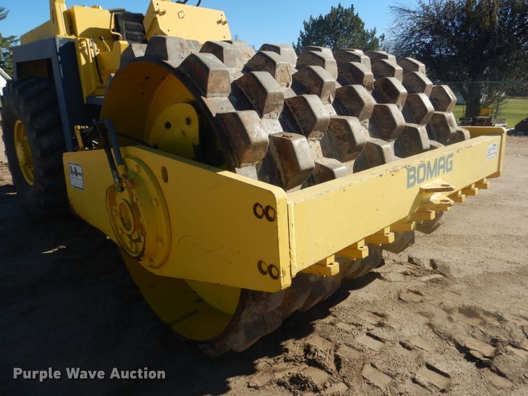 image for item DG4645 1987 Bomag BW213PD  vibratory single drum roller