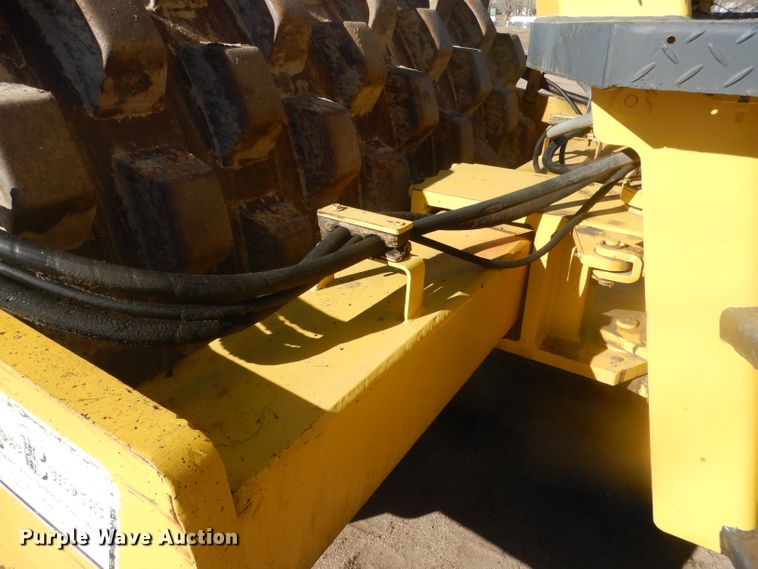 image for item DG4645 1987 Bomag BW213PD  vibratory single drum roller