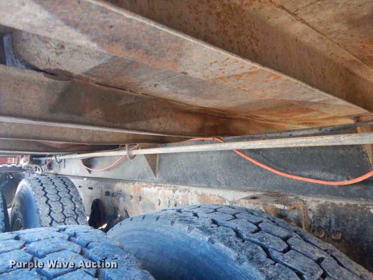 image for item DG4656 1981 International F2574  dump truck