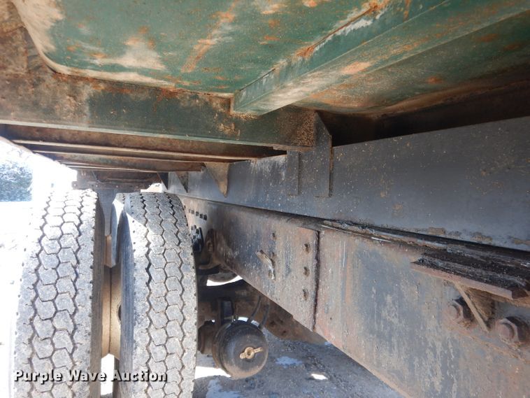 image for item DG4656 1981 International F2574  dump truck