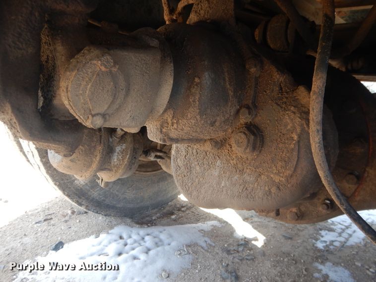 image for item DG4656 1981 International F2574  dump truck