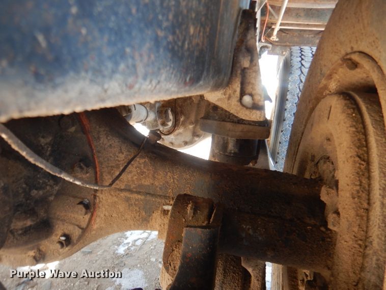 image for item DG4656 1981 International F2574  dump truck