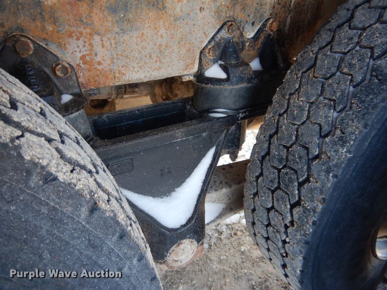 image for item DG4656 1981 International F2574  dump truck