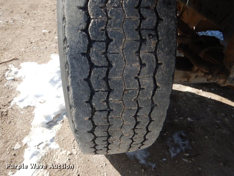 image for item DG4656 1981 International F2574  dump truck