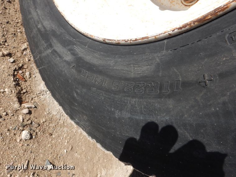 image for item DG4656 1981 International F2574  dump truck