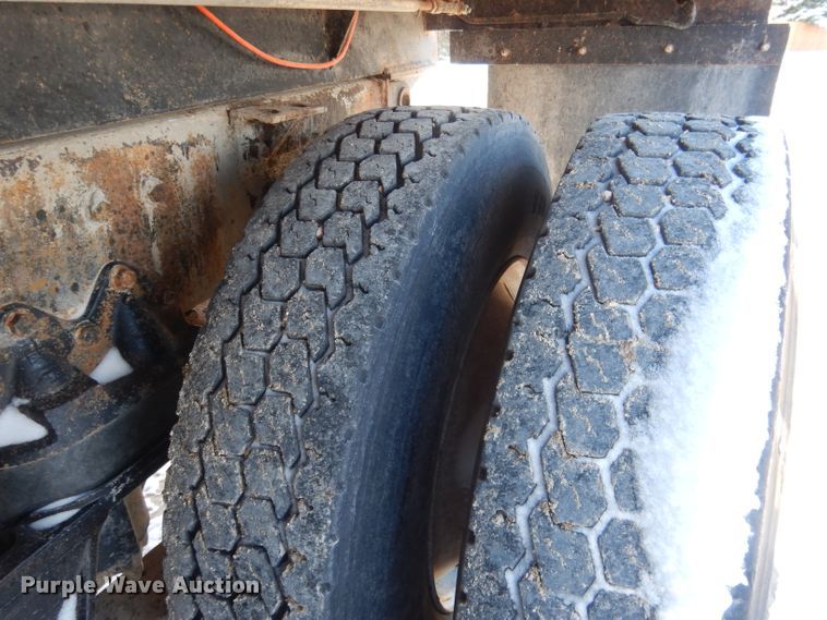 image for item DG4656 1981 International F2574  dump truck