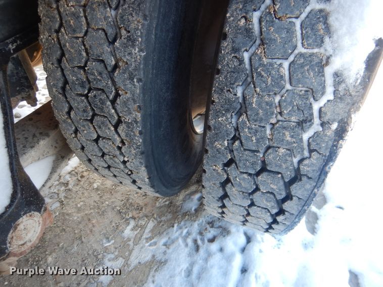 image for item DG4656 1981 International F2574  dump truck