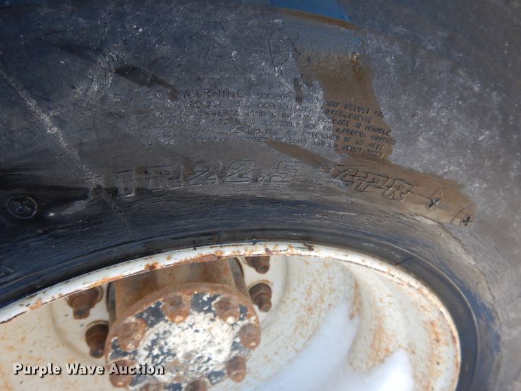 image for item DG4656 1981 International F2574  dump truck