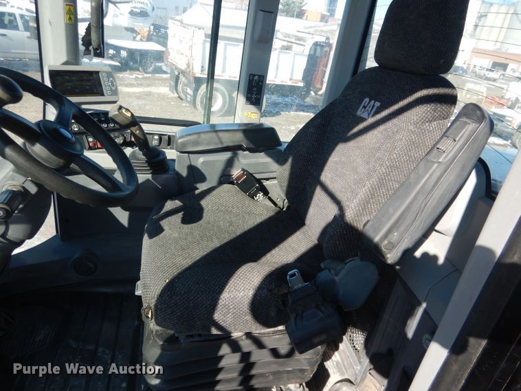 image for item DG4657 2014 Caterpillar 924K  high lift wheel loader