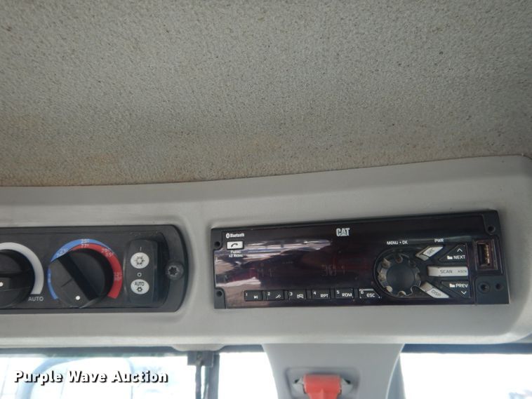 image for item DG4657 2014 Caterpillar 924K  high lift wheel loader