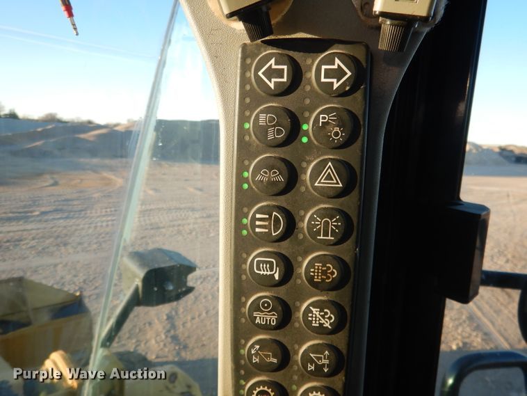 image for item DG4661 2013 Caterpillar 966K  wheel loader