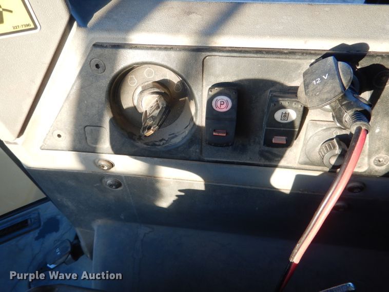 image for item DG4661 2013 Caterpillar 966K  wheel loader