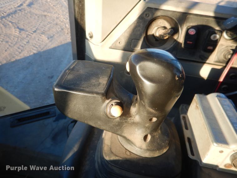 image for item DG4661 2013 Caterpillar 966K  wheel loader