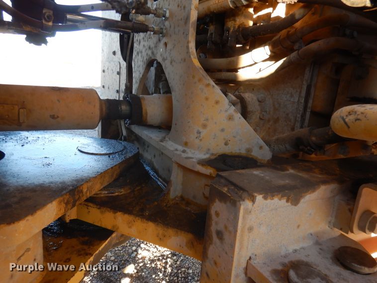 image for item DG4661 2013 Caterpillar 966K  wheel loader