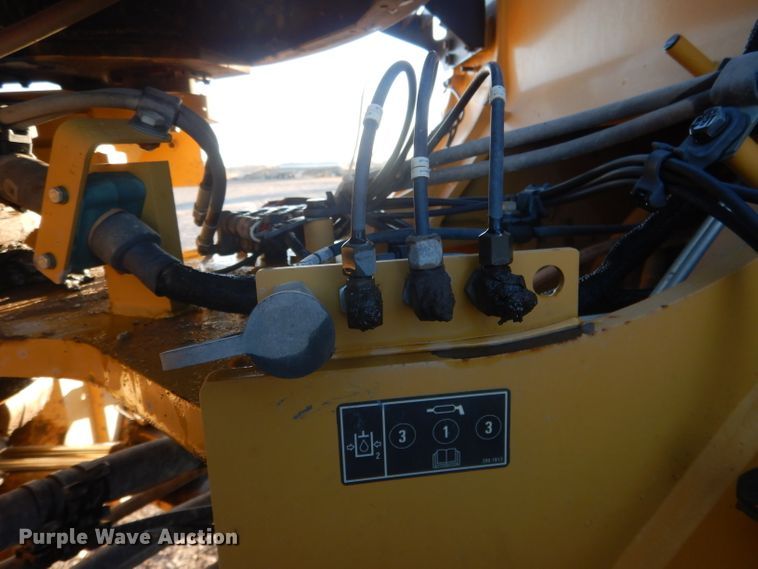 image for item DG4661 2013 Caterpillar 966K  wheel loader