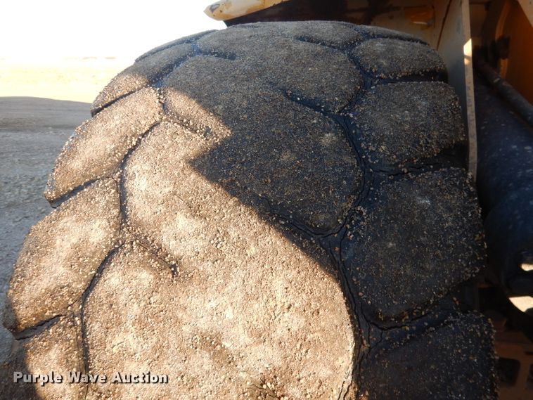 image for item DG4661 2013 Caterpillar 966K  wheel loader