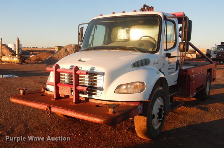 image for item DG8381 2008 Freightliner Business Class M2  winch truck