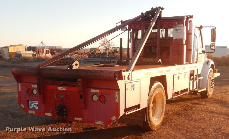 image for item DG8381 2008 Freightliner Business Class M2  winch truck