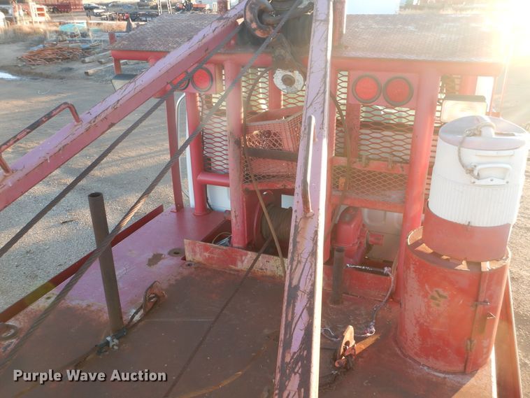 image for item DG8381 2008 Freightliner Business Class M2  winch truck