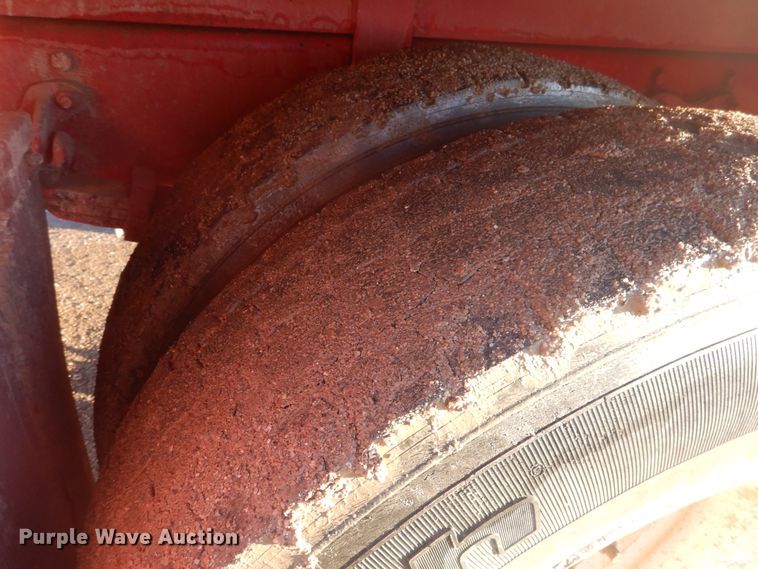 image for item DG8381 2008 Freightliner Business Class M2  winch truck