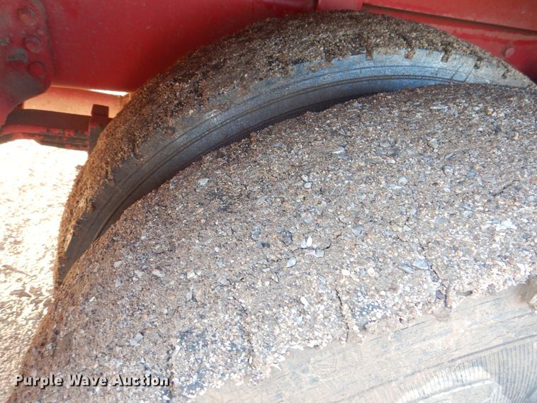 image for item DG8381 2008 Freightliner Business Class M2  winch truck