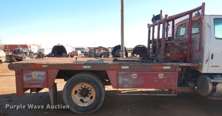 image for item DG8382 2007 Sterling Acterra  winch truck