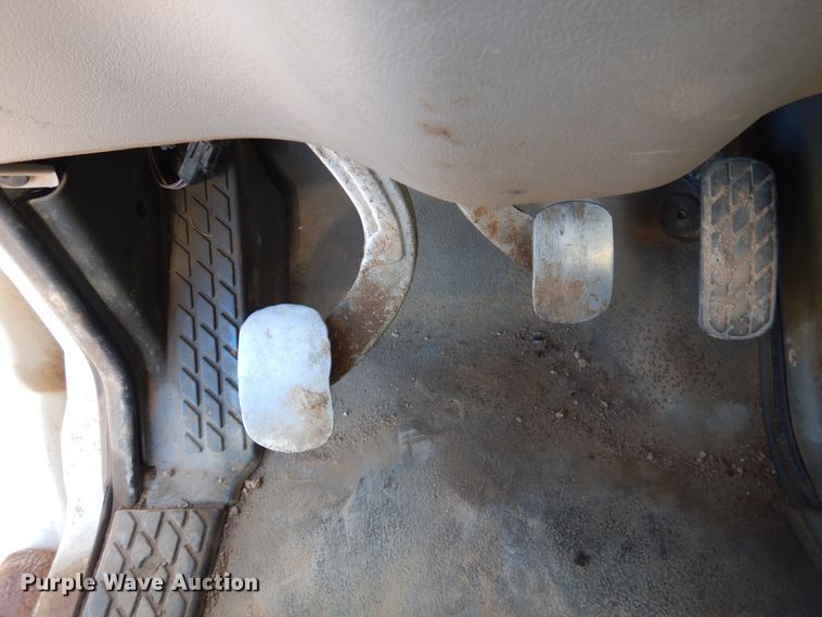 image for item DG8382 2007 Sterling Acterra  winch truck