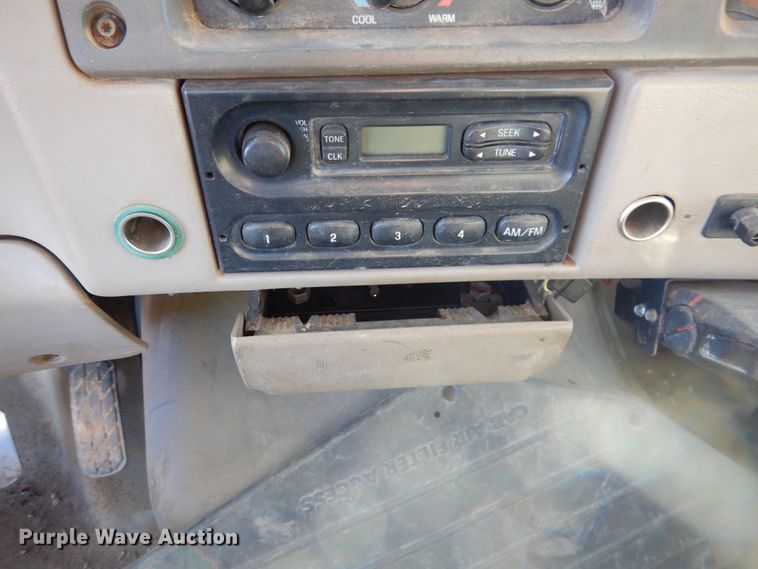 image for item DG8382 2007 Sterling Acterra  winch truck