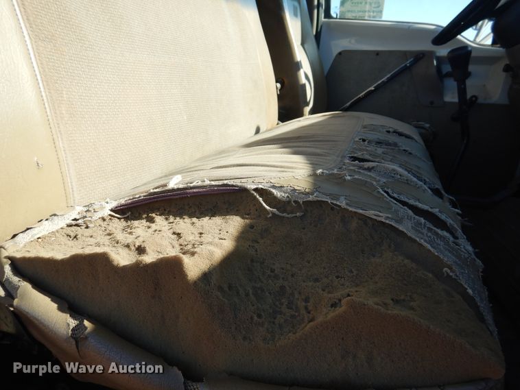 image for item DG8382 2007 Sterling Acterra  winch truck