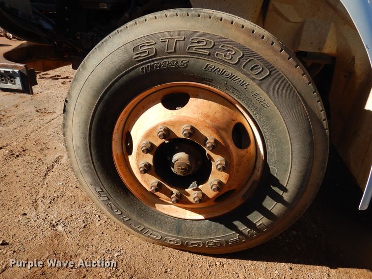 image for item DG8382 2007 Sterling Acterra  winch truck