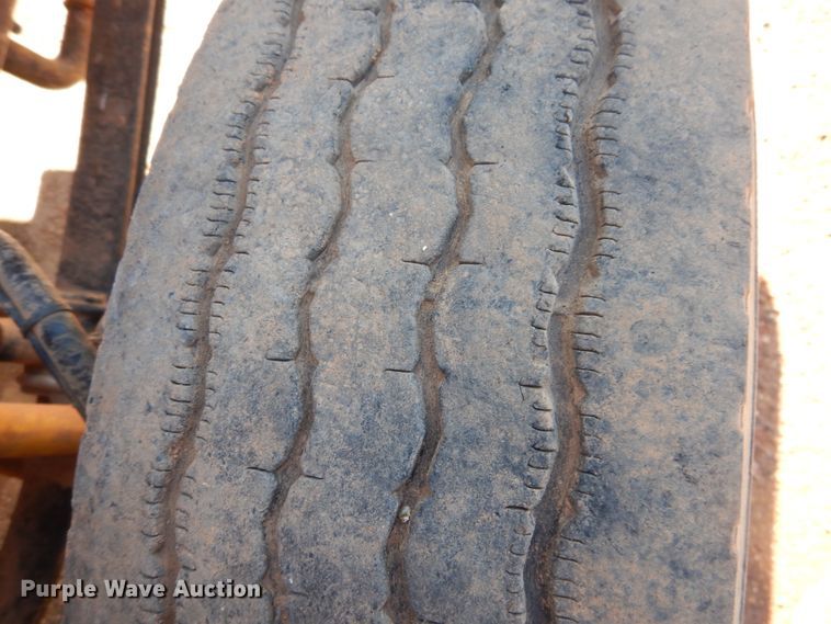 image for item DG8382 2007 Sterling Acterra  winch truck