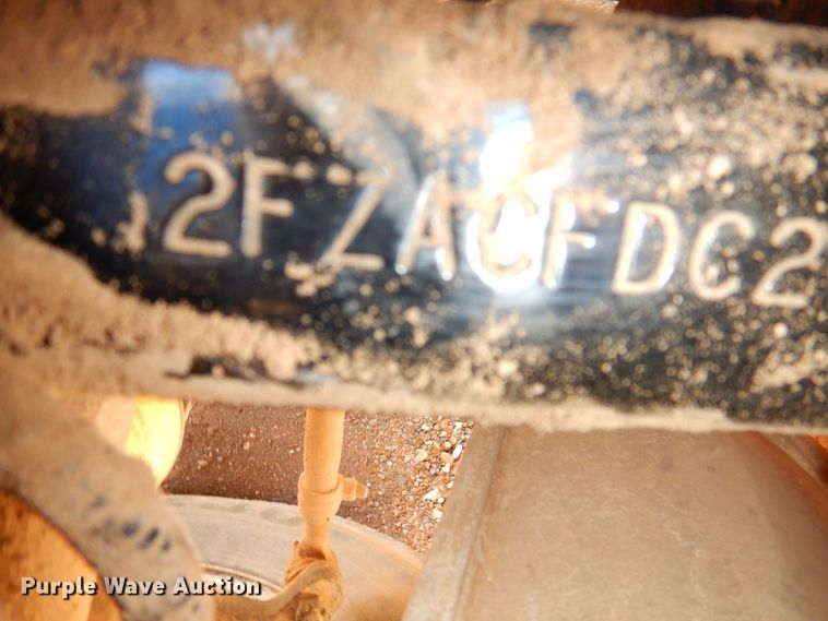 image for item DG8382 2007 Sterling Acterra  winch truck