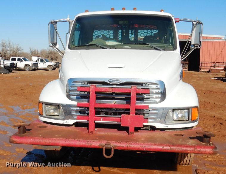 image for item DG8383 2008 Sterling Acterra  winch truck