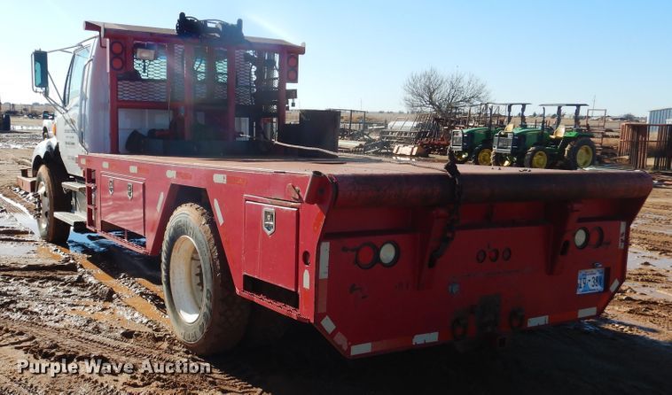 image for item DG8383 2008 Sterling Acterra  winch truck