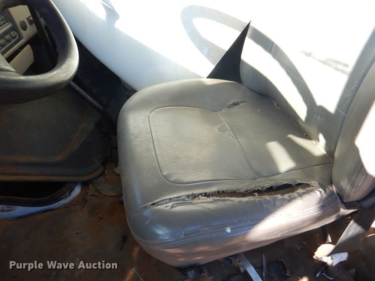 image for item DG8383 2008 Sterling Acterra  winch truck
