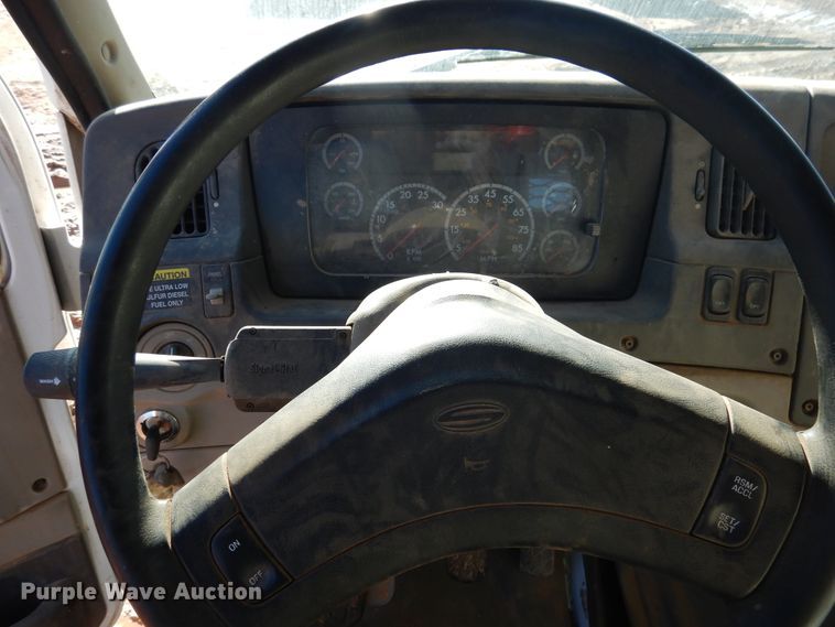 image for item DG8383 2008 Sterling Acterra  winch truck