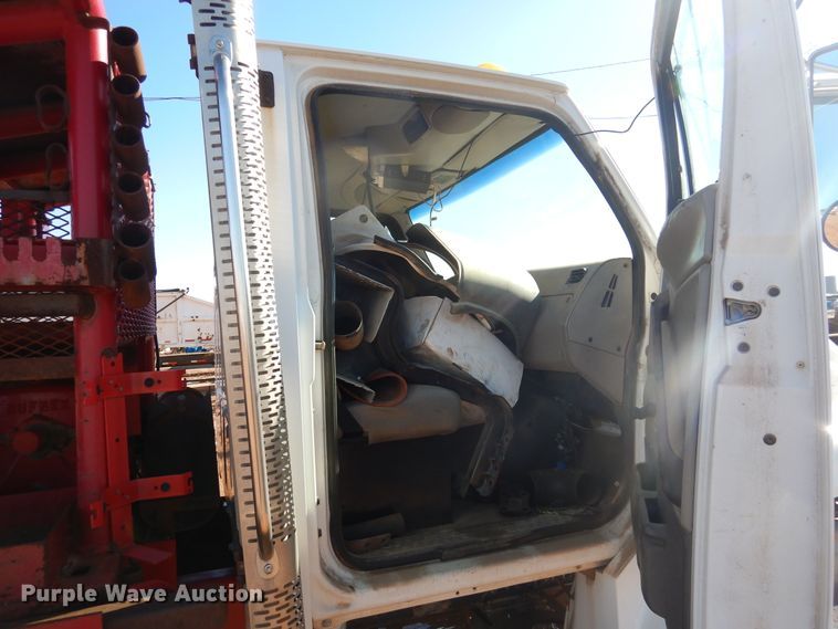 image for item DG8383 2008 Sterling Acterra  winch truck