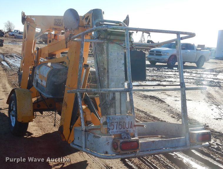 image for item DG8386 2011 Haulotte Biljax 3522A  boom lift