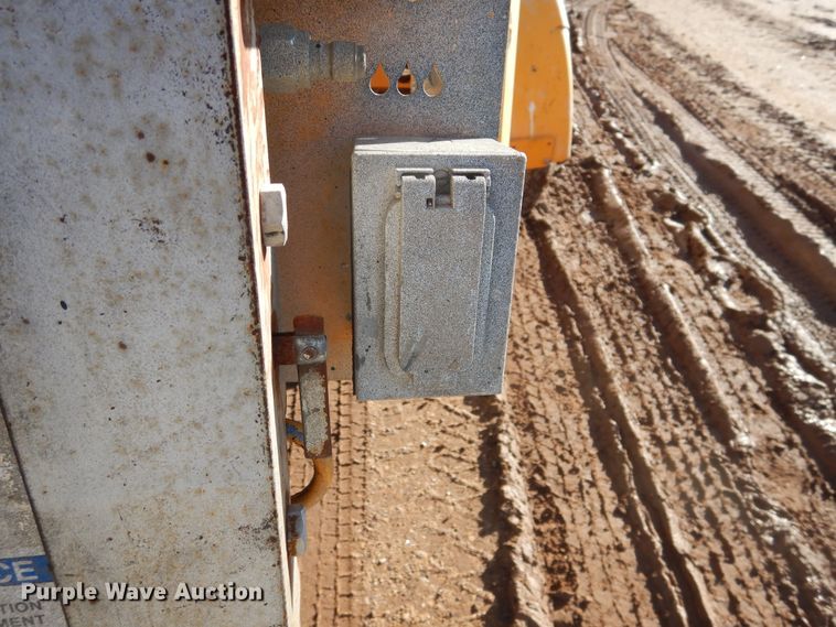 image for item DG8386 2011 Haulotte Biljax 3522A  boom lift