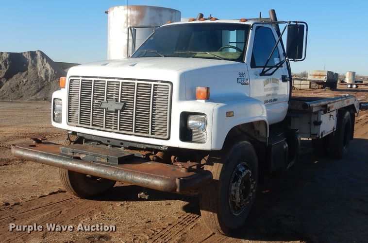 image for item DG8387 1995 Chevrolet Kodiak  winch truck