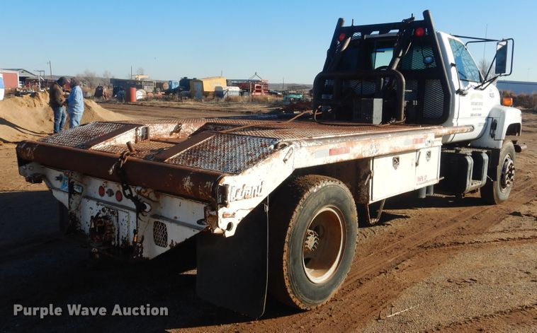 image for item DG8387 1995 Chevrolet Kodiak  winch truck