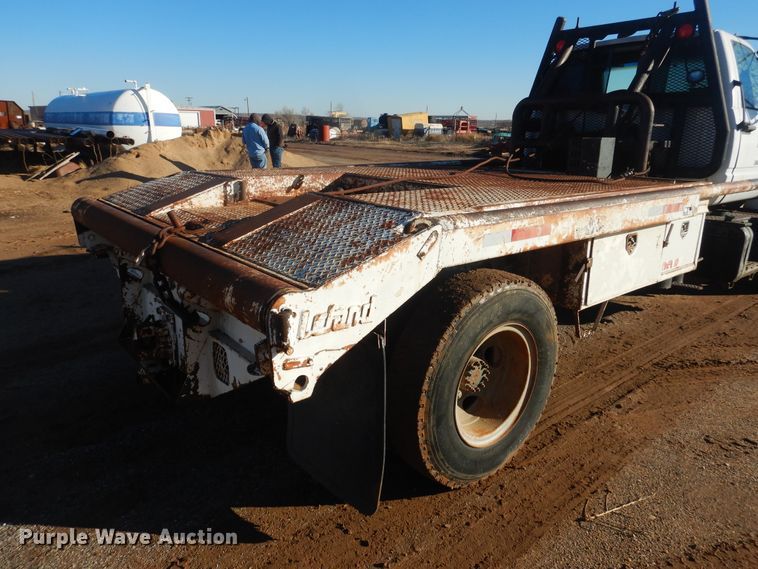 image for item DG8387 1995 Chevrolet Kodiak  winch truck