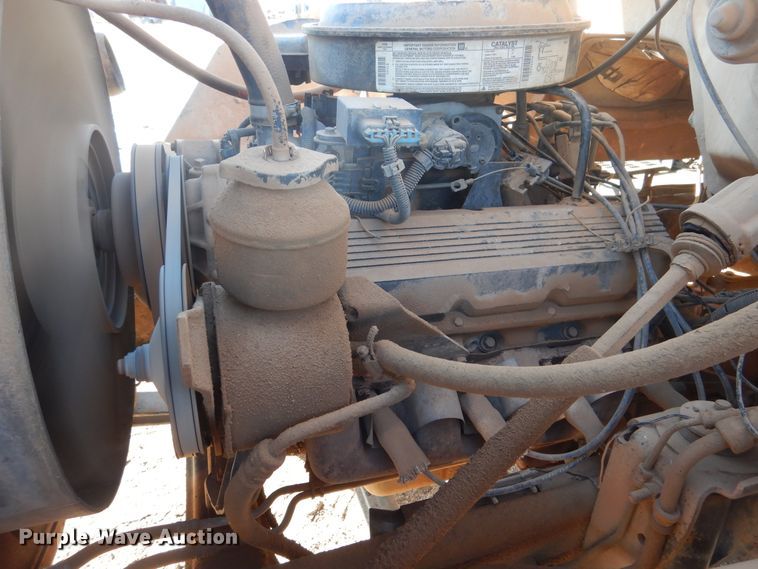 image for item DG8387 1995 Chevrolet Kodiak  winch truck