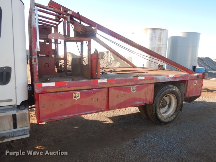 image for item DG8388 2004 Freightliner Business Class M2  winch truck