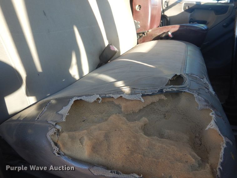 image for item DG8388 2004 Freightliner Business Class M2  winch truck