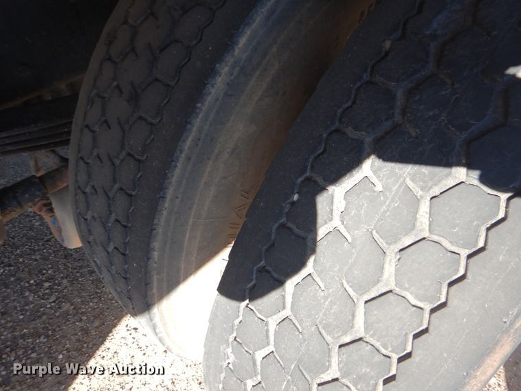 image for item DG8389 Kenworth T3SE  flatbed truck