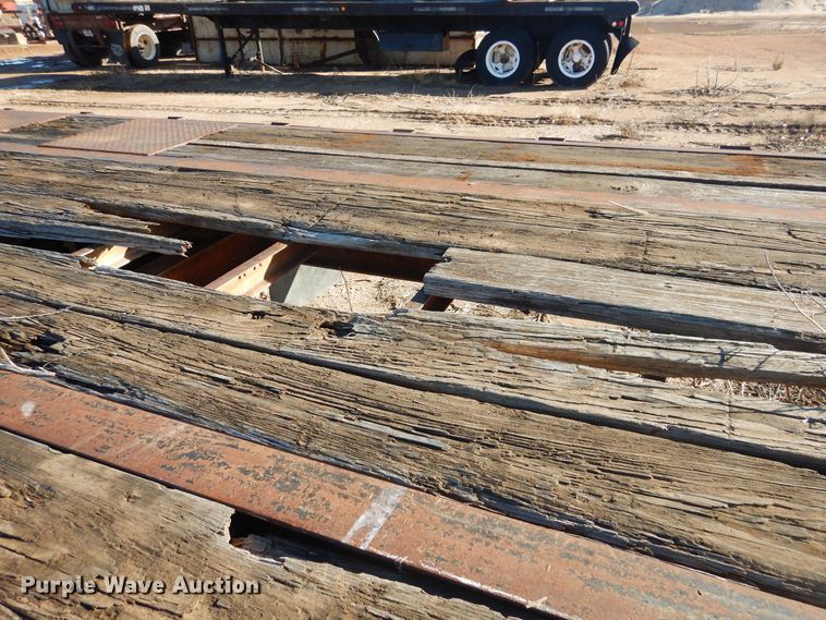 image for item DG8392 2006 Circle M equipment trailer