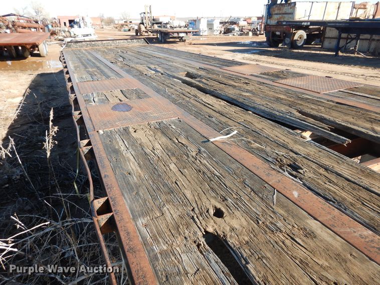 image for item DG8392 2006 Circle M equipment trailer